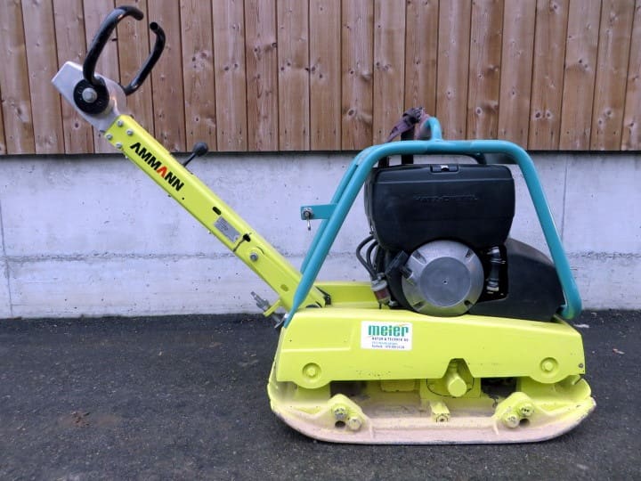 Vibroplatten